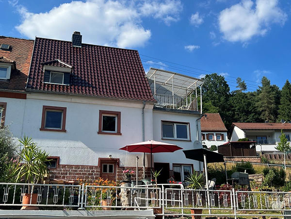 Doppelhaushälfte mit großem Freizeitgrundstückin Kaiserslautern-Mölschbach